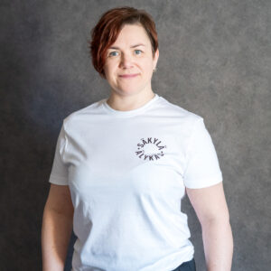 Säkylä t-paita pyöreällä logolla